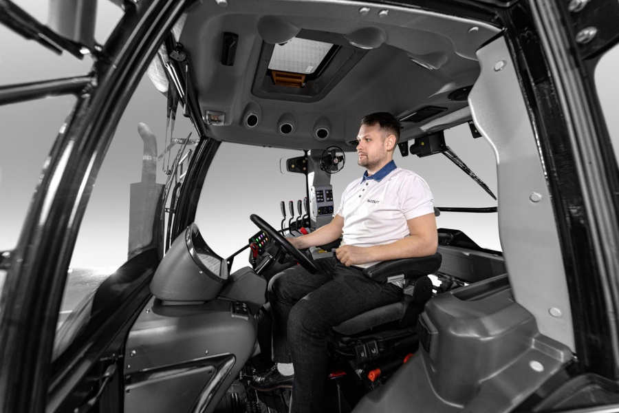 Трактор СКАУТ TC-1804C